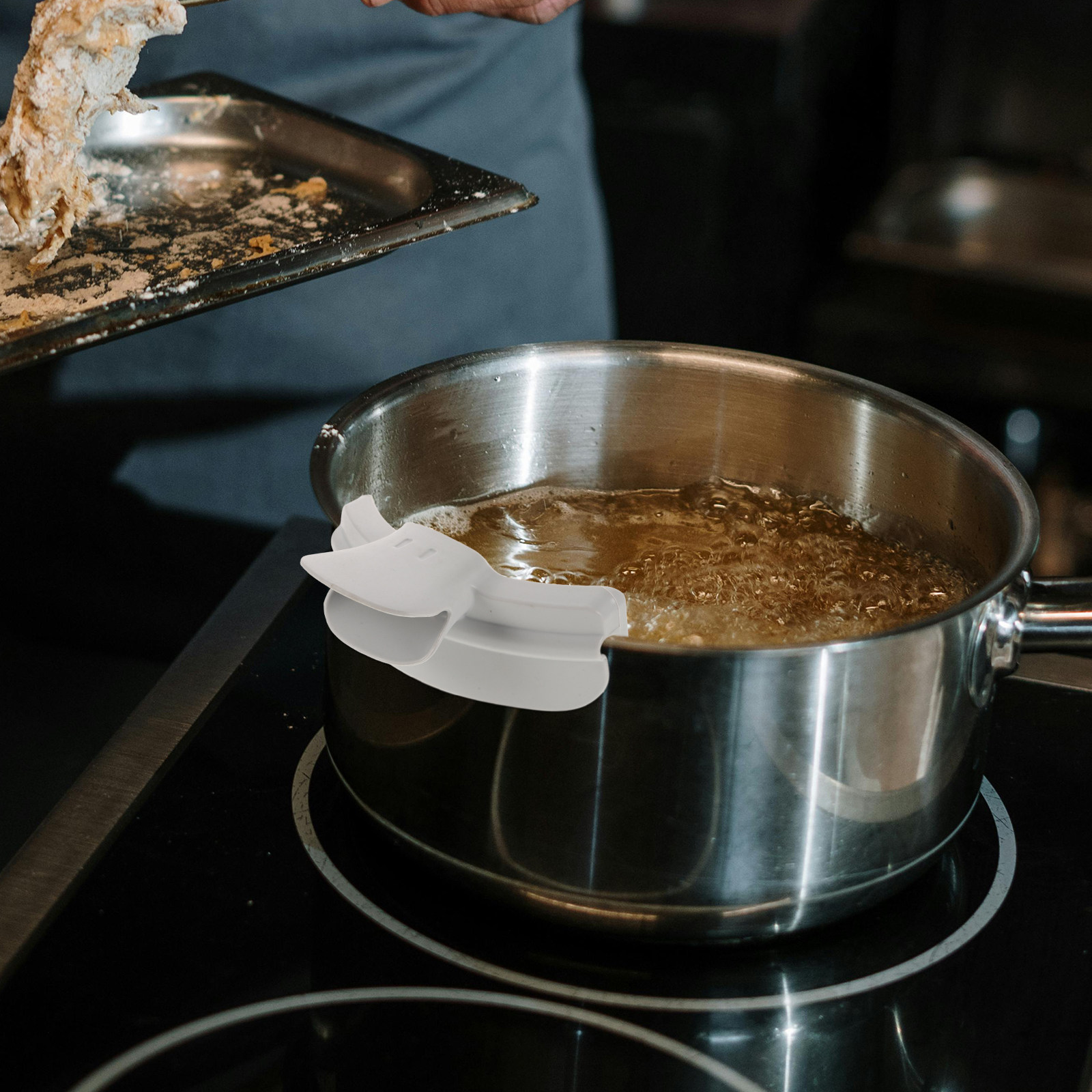 Anti-Spill Silicone Pot Edge F - Kitchen Gadgets Built In recension och pris