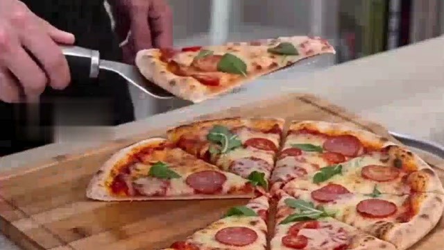 Funny Axe Design Pizza Cutter, - Kitchen Gadgets For Dad recension och pris